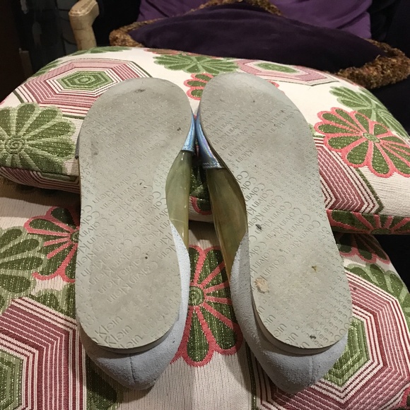 Calvin Klein blue hologram suede and plastic flats 5.5 - Picture 4 of 6